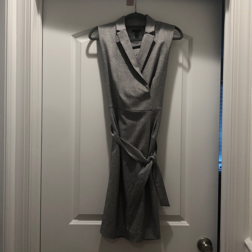 NWOT Ann Taylor Sleeveless Dress